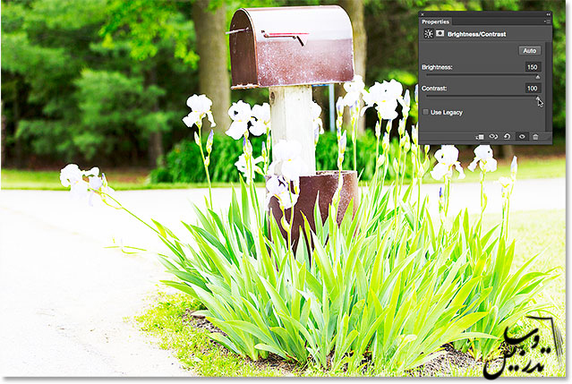 افزودن لایه تنظیمی روشنایی کنتراست به تصویر در فتوشاپ adding-a-brightness-contrast-adjustment-layer-in-photoshop